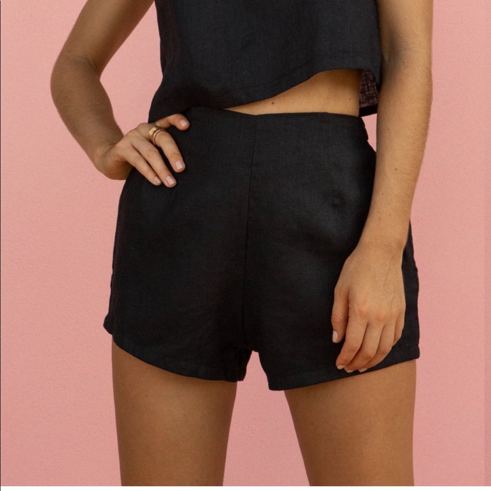 POSSE LOTTIE HOT PANTS BLACK
